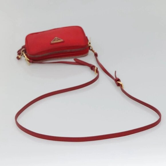 PRADA Shoulder Bag Nylon Red Gold Auth 136649 - Picture 8 of 16